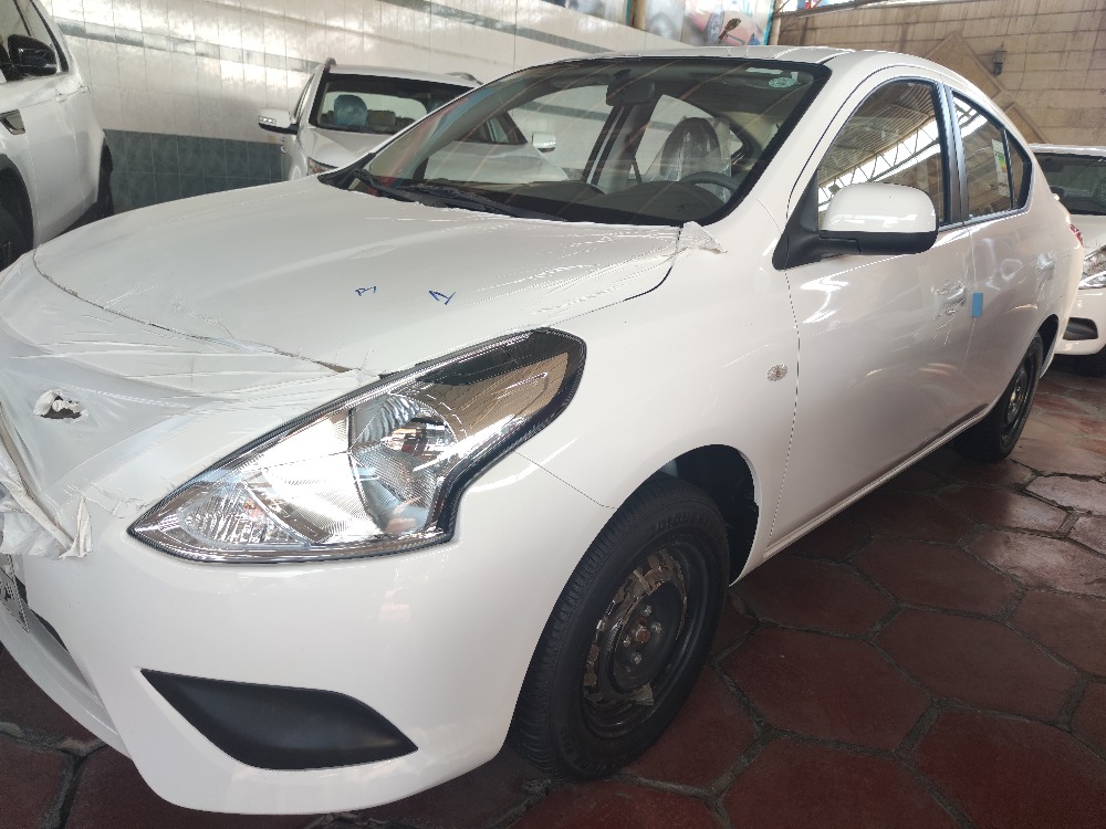 Nissan Sunny
